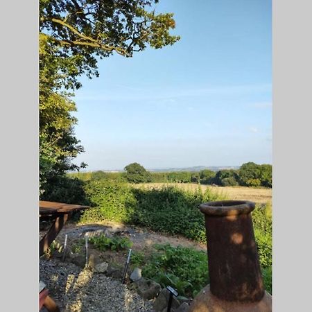 Self Catering Garden Lodge Ludlow Luaran gambar